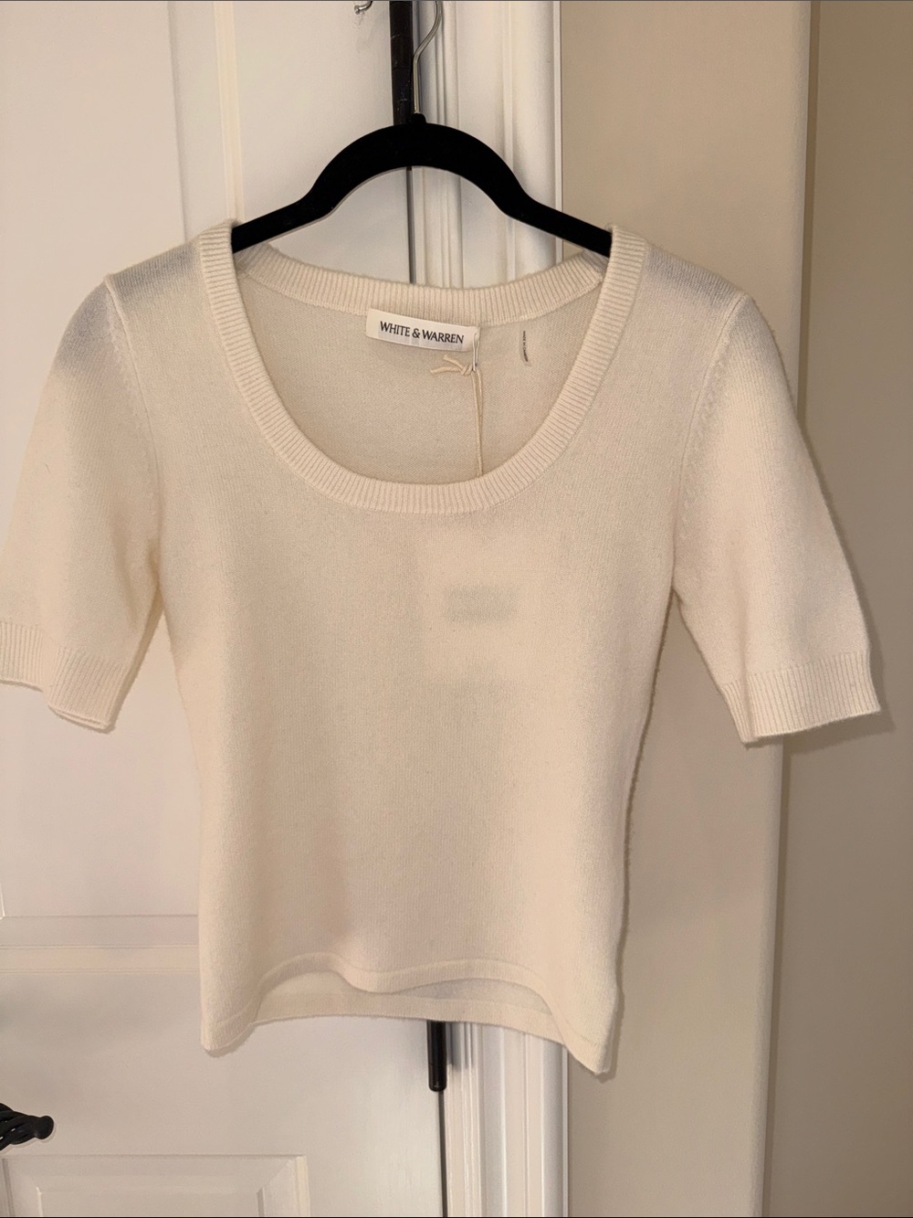 NWT White & Warren Cashmere Scoop Neck Top